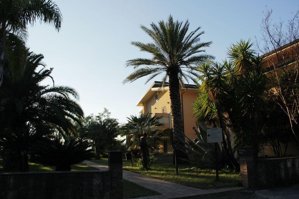 San Michele Apartments&Rooms Catanzaro Exterior foto